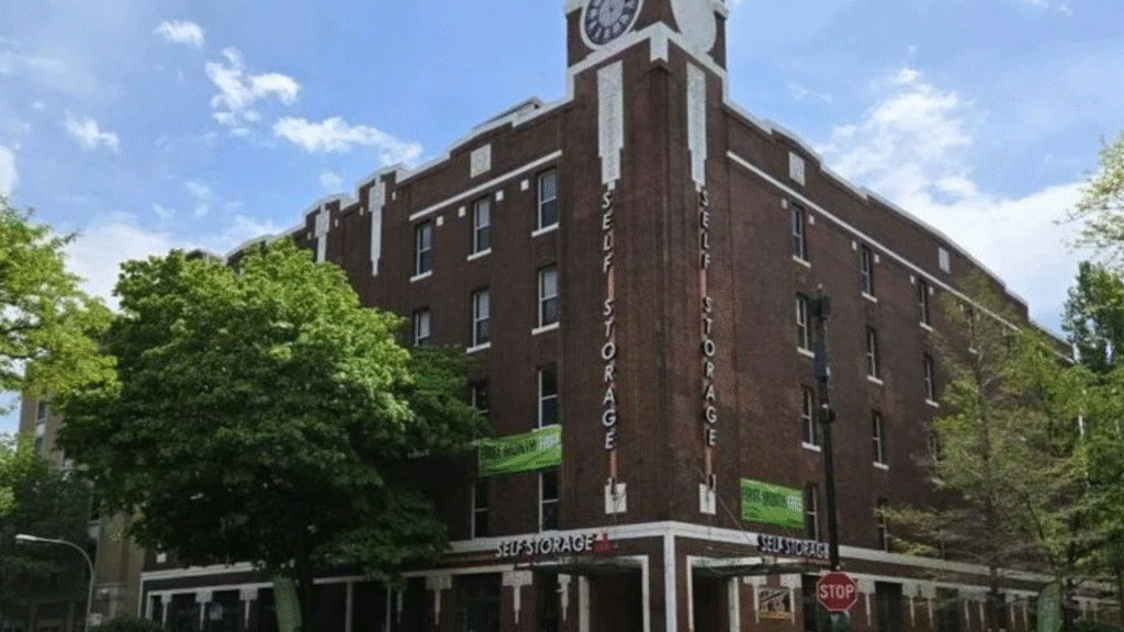 Cushman & Wakefield, JLL Represent Self Storage 1 in Sale of Chicago Self-Storage Portfolio