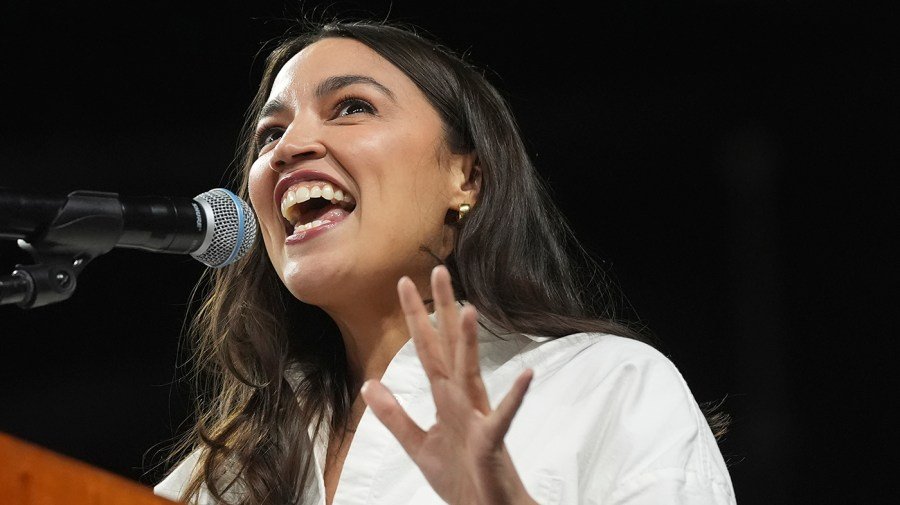 Ocasio-Cortez doesn’t deny 2028 speculation: ‘My ambition is to change this country’ 