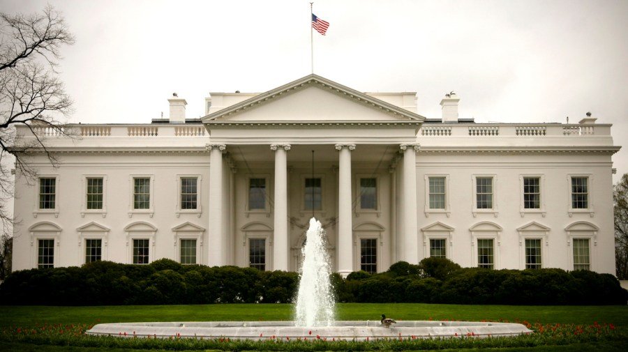 Senate Democrats call for White House election security czar's removal 