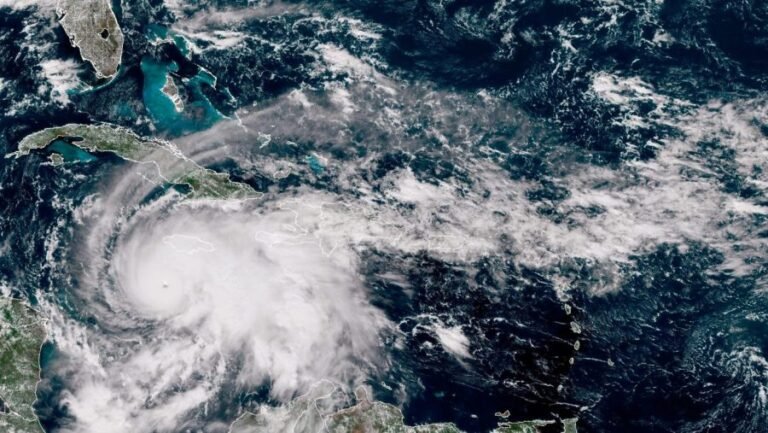NOAA predicts below-normal hurricane season amid building El Niño