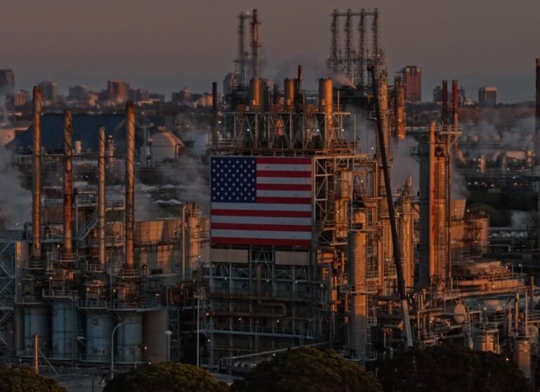 Trump’s crooked 'art of the deal' with Big Oil  