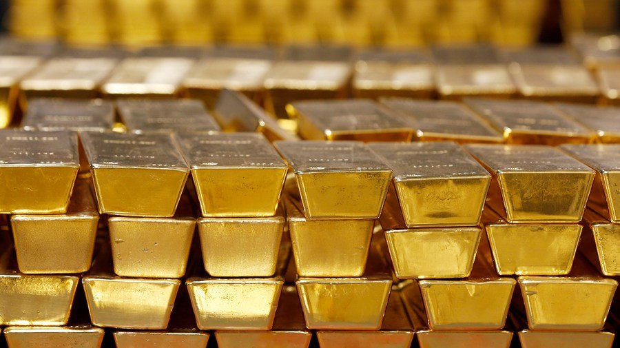 Former CIA official accused of stealing hundreds of gold bars from federal government