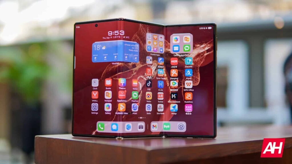 A Foldable Tablet Is Coming in Q1 2027 — and It's Not From Samsung or Apple