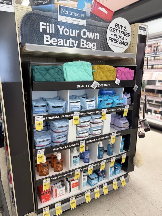 Neutrogena Acne Patches as low as $1.82 each at Walgreens + Free Makeup Bag!
