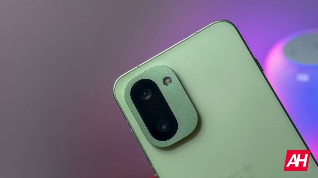 OnePlus Demo Units Are Vanishing from Best Buy Stores: What’s Going On?