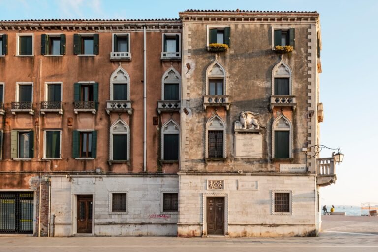 Somali Artists Take Issue With Nation's First-Ever Venice Biennale Pavilion
