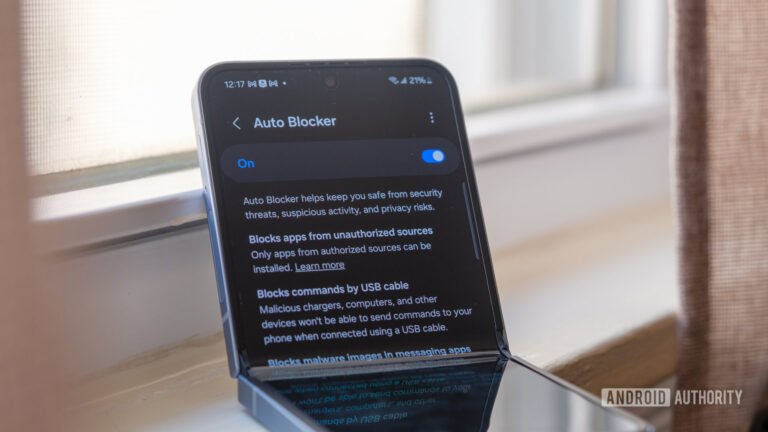 Auto Blocker in One UI 9 beta adds new security report, brings back stricter USB controls
