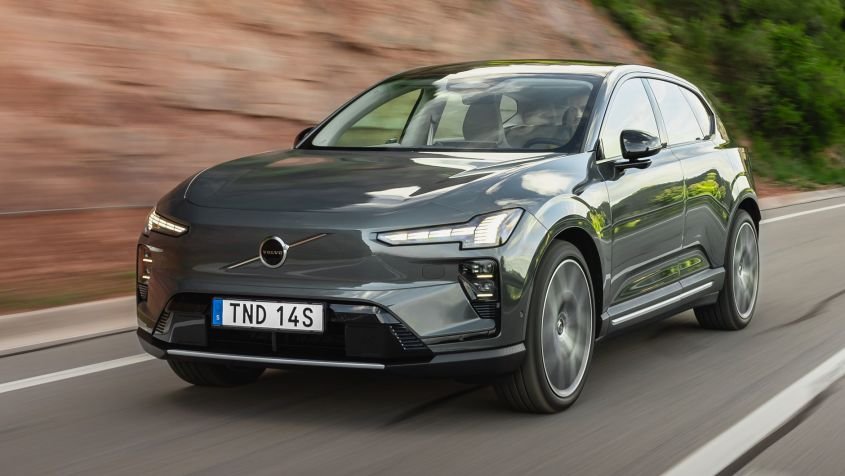 New Volvo EX60 P10 AWD Ultra 2026 - pictures