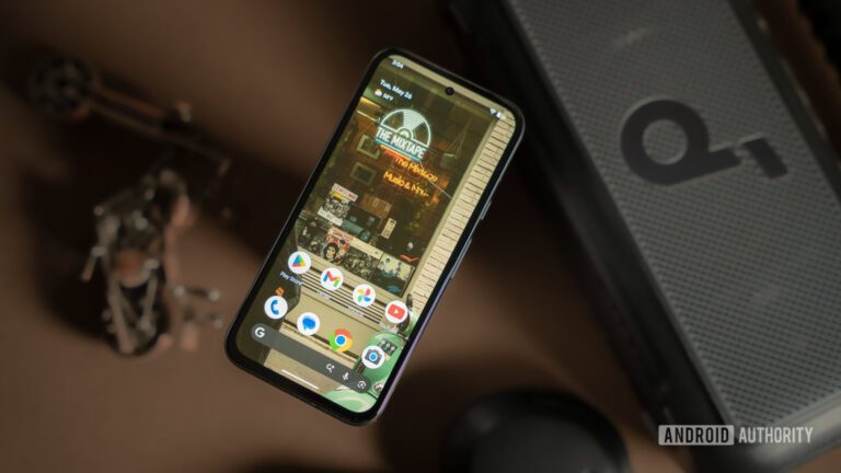 Wallpaper Wednesday: More great phone wallpapers for all to share (May 27)