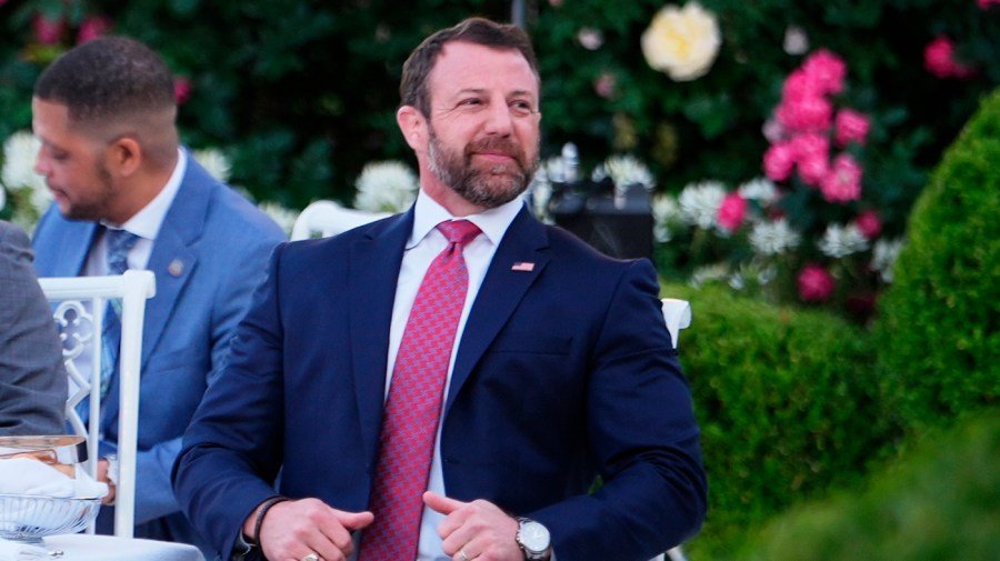 Mullin on DHS incidents involving senators: 'Zero respect for career liberal politicians'
