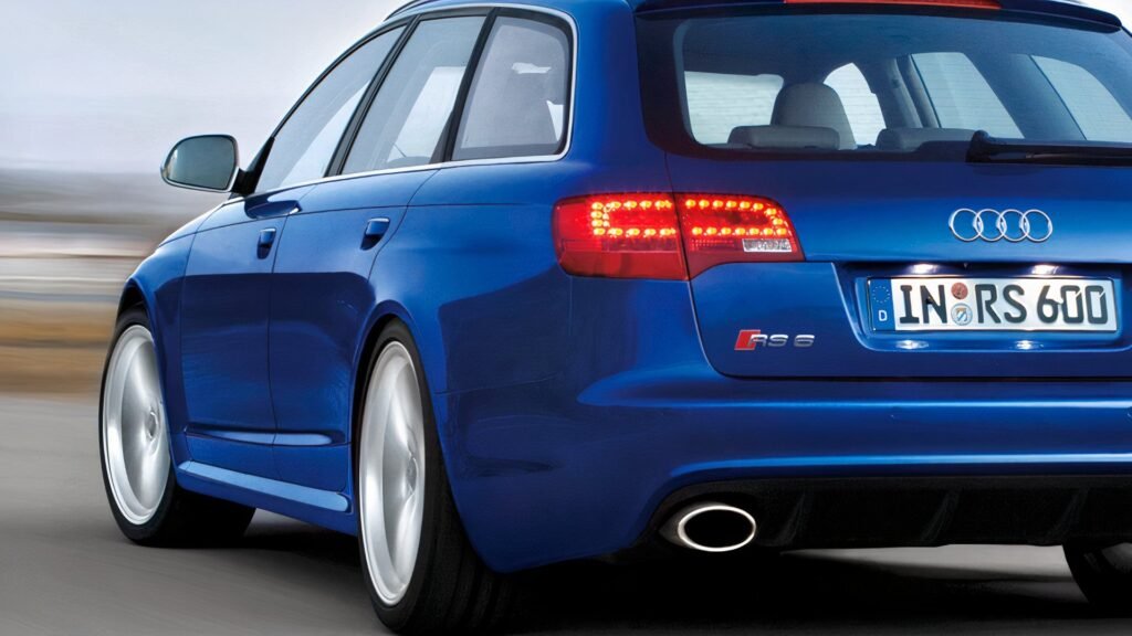 The Twin-Turbo V10 Wagon That Beat Supercars Over The Quarter-Mile