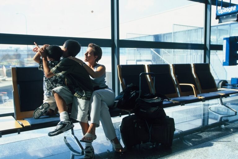 How To Teach Kids To "Read The Room" & Have Situational Awareness