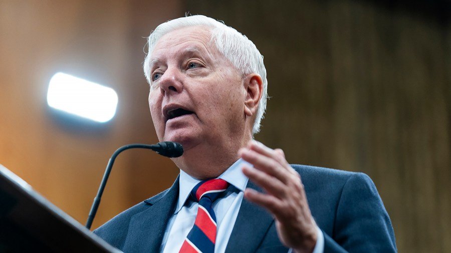 Graham: Report on Pakistan-Iran cooperation cause for 'complete reevaluation' of mediator role