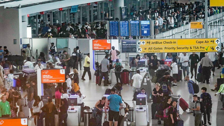 JFK Airport to screen airline passengers from Ebola outbreak nations