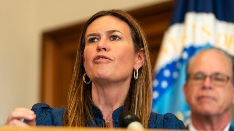 Sanders, Moore tout bipartisan solutions to address maternal healthcare gaps