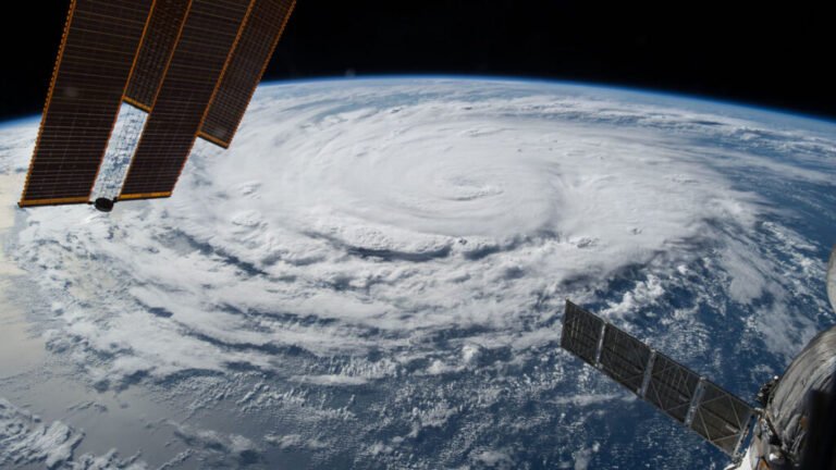 NOAA Forecasts a Below-Average Hurricane Season