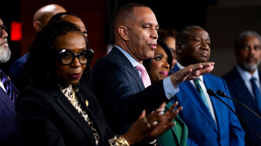 With few options left in redistricting, Democrats ramp up affordability message