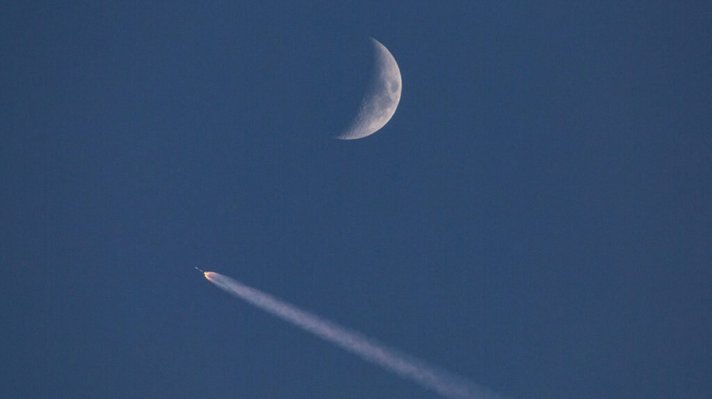 We're Launching So Much Stuff At The Moon That We're Littering It With Space Junk Now
