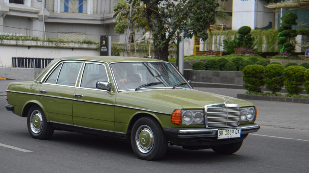 Why Mercedes' U.S. Diesel Sales In The 80s Went From 4-Out-Of-5 To Footnote