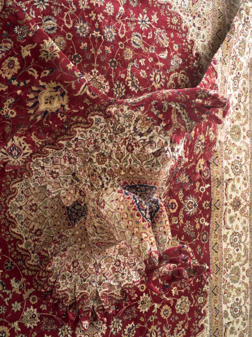 Ornamental Carpets Release Wild Animals in Debbie Lawson’s Provocative Sculptures