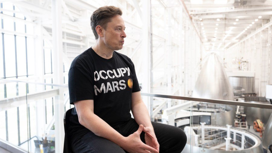 Musk faces significant obstacles to a jackpot compensation package
