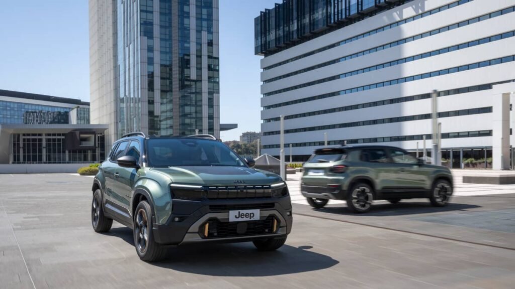 Jeep’s Smallest SUV Gets A New Look And A Manual Turbo Engine