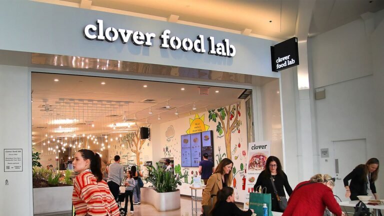 A beloved vegetarian restaurant chain is closing all of its locations, joining the list of retailers to shutter under the weight of suffocating costs