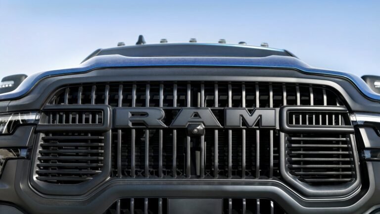 Why Veteran Mechanics Quietly Avoid Newer Domestic Trucks