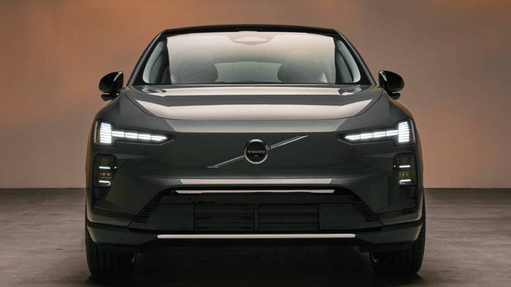 Volvo Calls Out Carmakers Charging Monthly Fees For Heated Seats