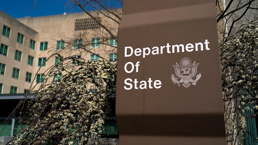 US sanctions firms accused of aiding Iran's missile program