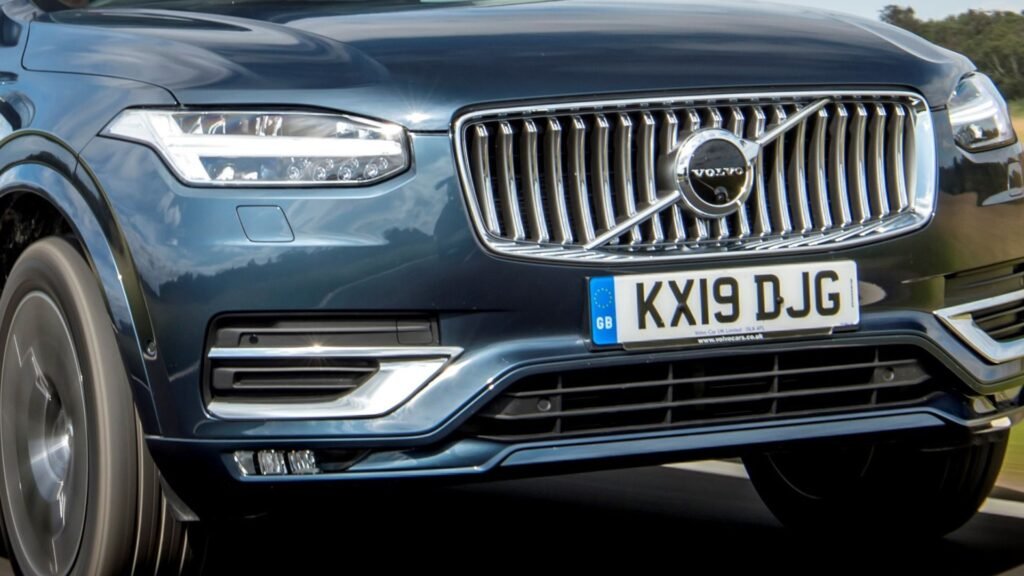 Why A Loaded Used Volvo XC90 Beats A Base New Mercedes GLE