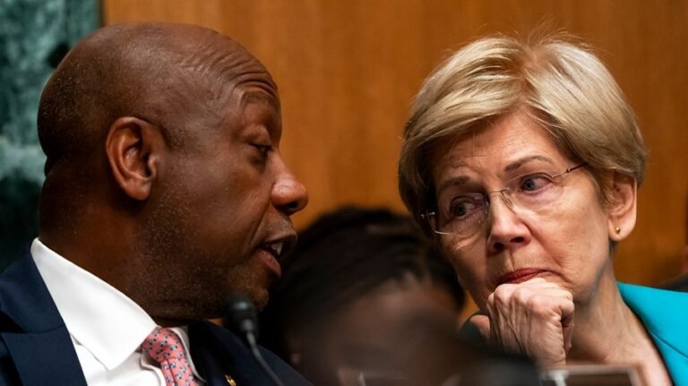 Senate panel advances key crypto bill with bipartisan support