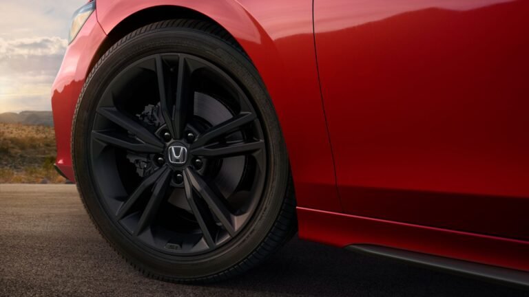 Honda, Acura Just Proved People Still Love Sedans And Hatchbacks