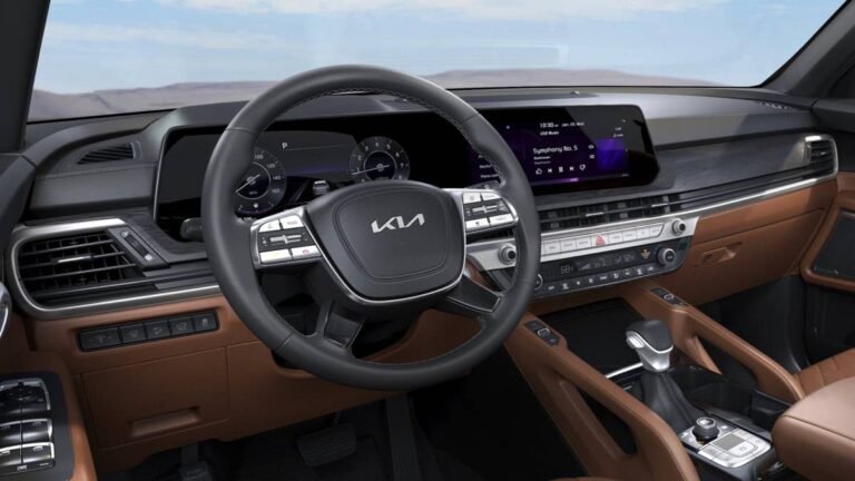 Kia Sued As Telluride Digital Dash Keeps Going Blank
