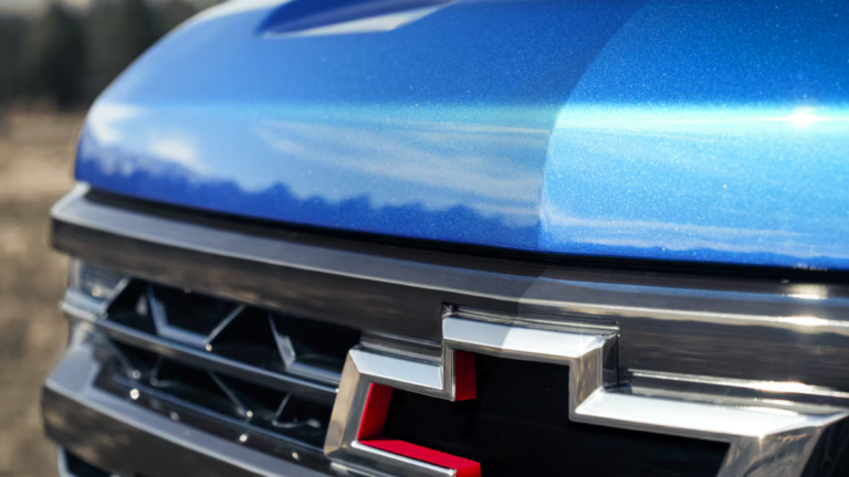 2027 Chevy Silverado And GMC Sierra May Get Bigger, Stronger V8s