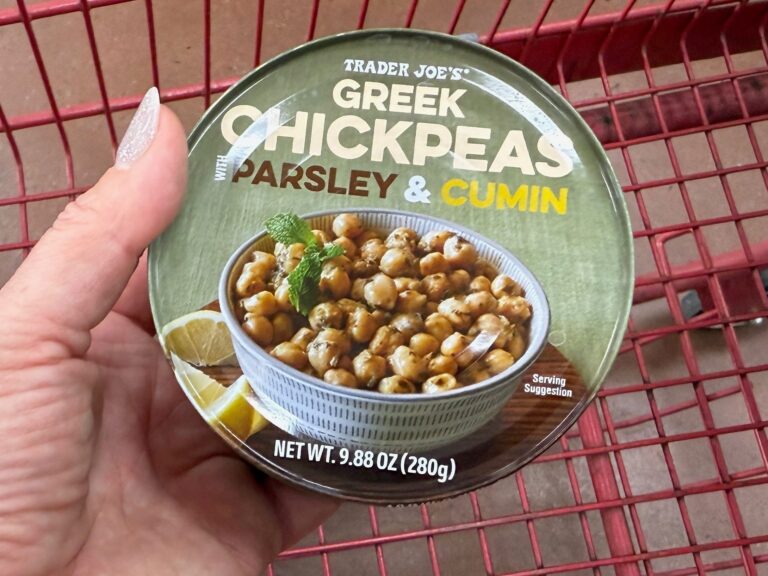 I'm a professional meal planner. Here are 10 of my go-to Trader Joe's products for easy, healthy dinners.