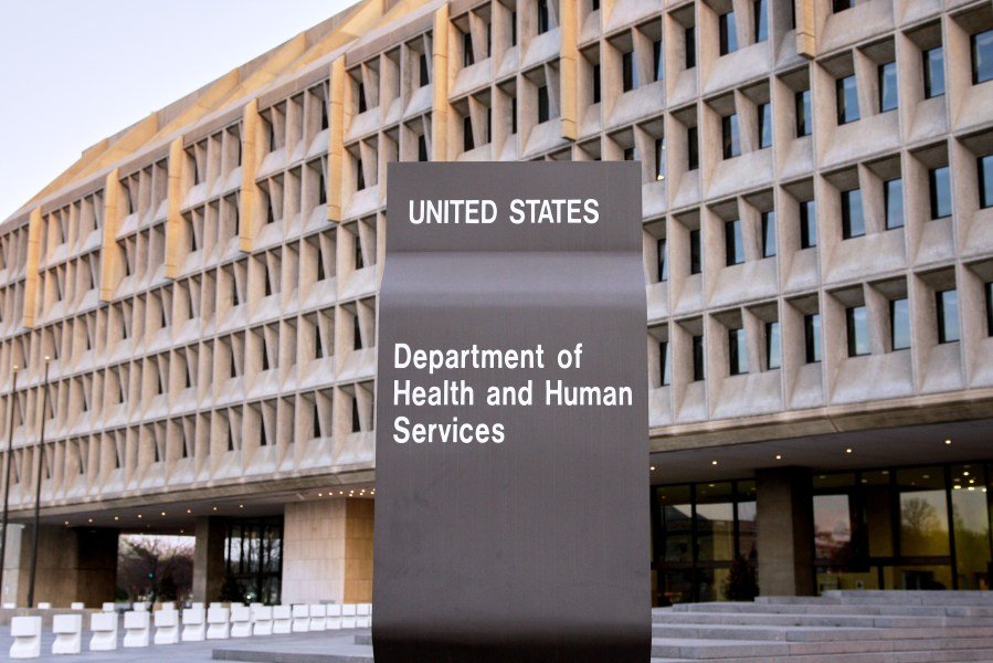 Trump issues final require requiring most Medicaid beneficiaries to work