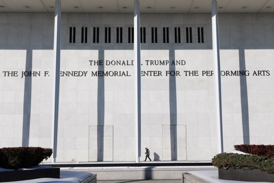 Appeals panel denies last-ditch effort to keep Trump’s name on Kennedy Center 