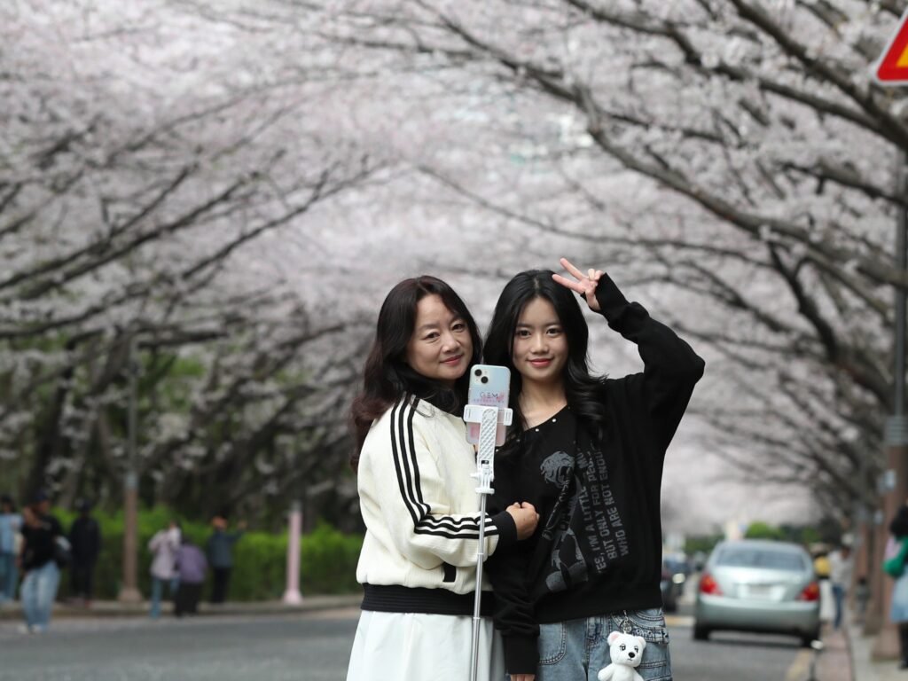 An app made viral by K-pop's top stars asks people to share what AI can't replace: an unedited glimpse of real life