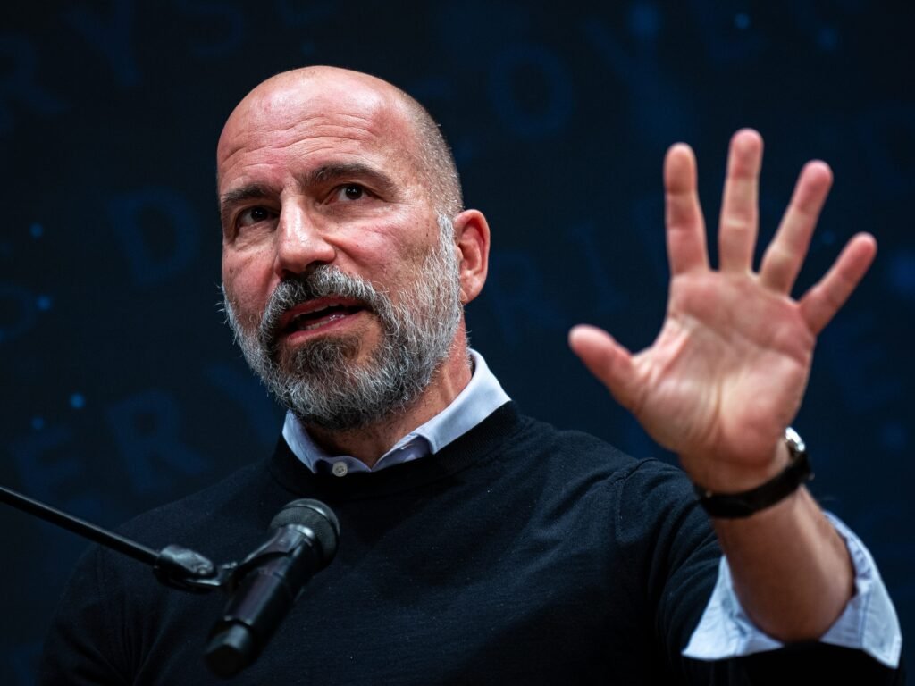 High pay, chaotic scheduling: What it's like working for Uber's AI training arm