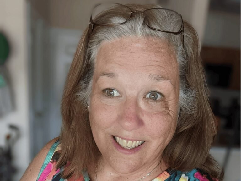 I gave up my career at a Fortune 500 company to care for my mom full-time. Now, I struggle to pay my bills.