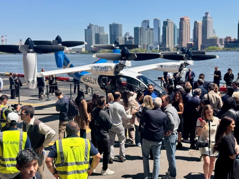 Flying taxi companies are racing to carry passengers as soon as this year. I've seen all 3 rivals — this is how they compare