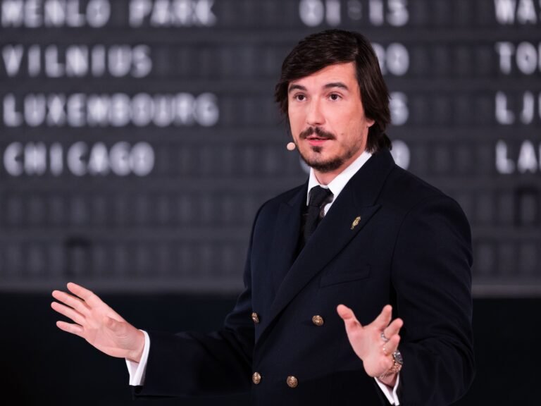 The subtext of Robinhood's layoff memo: It's not us, it's you