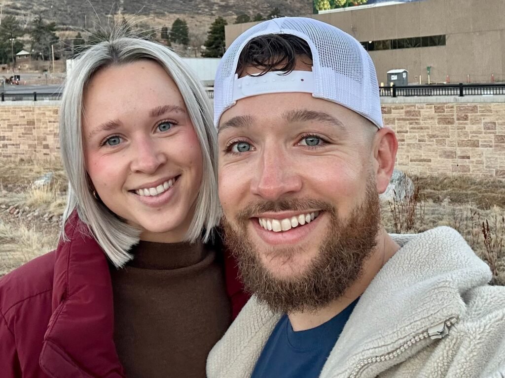 A millennial reached financial independence by 25 using the 'fast version' of FIRE and focusing on cash flow