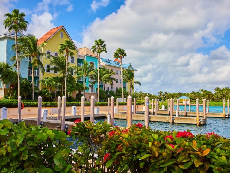 I was born and raised in The Bahamas. Here are 11 of the biggest mistakes I watch tourists make.