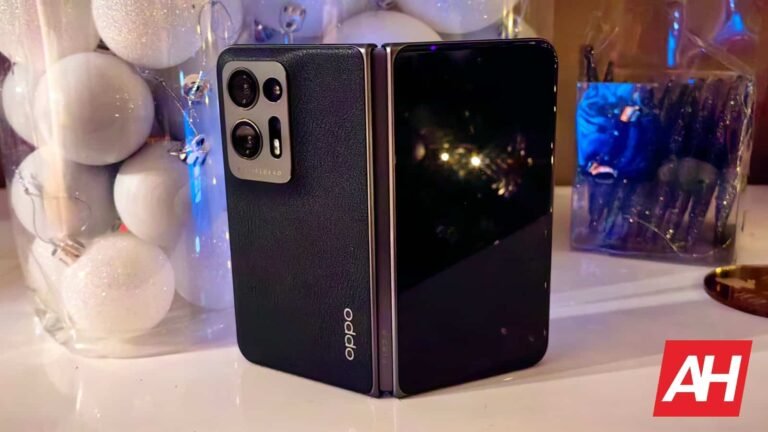 Specs of OPPO's Wide Foldable Leak—But You’ll Have to Wait Until 2027 to Buy It