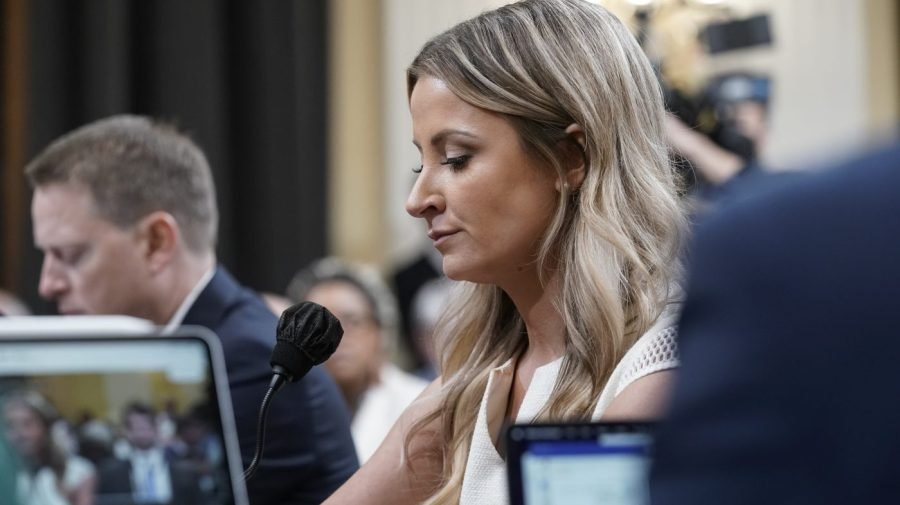 Former Trump spokesperson: 'Misogynistic attacks' on Kaitlan Collins 'disgusting'