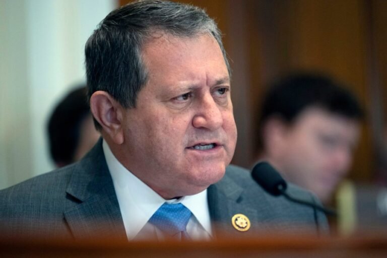 This unassuming congressman may hold the key to the midterms