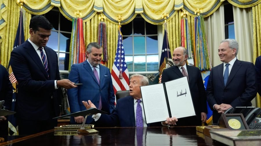 White House AI policy adviser to leave role at end of month