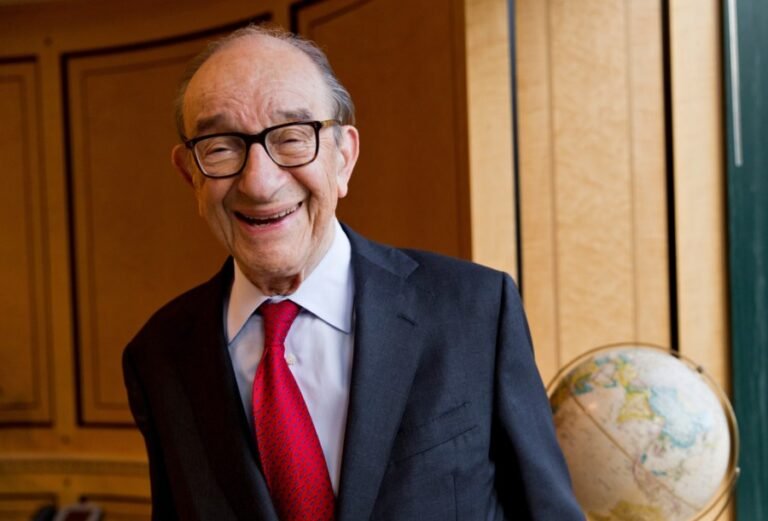 Alan Greenspan dies at 100
